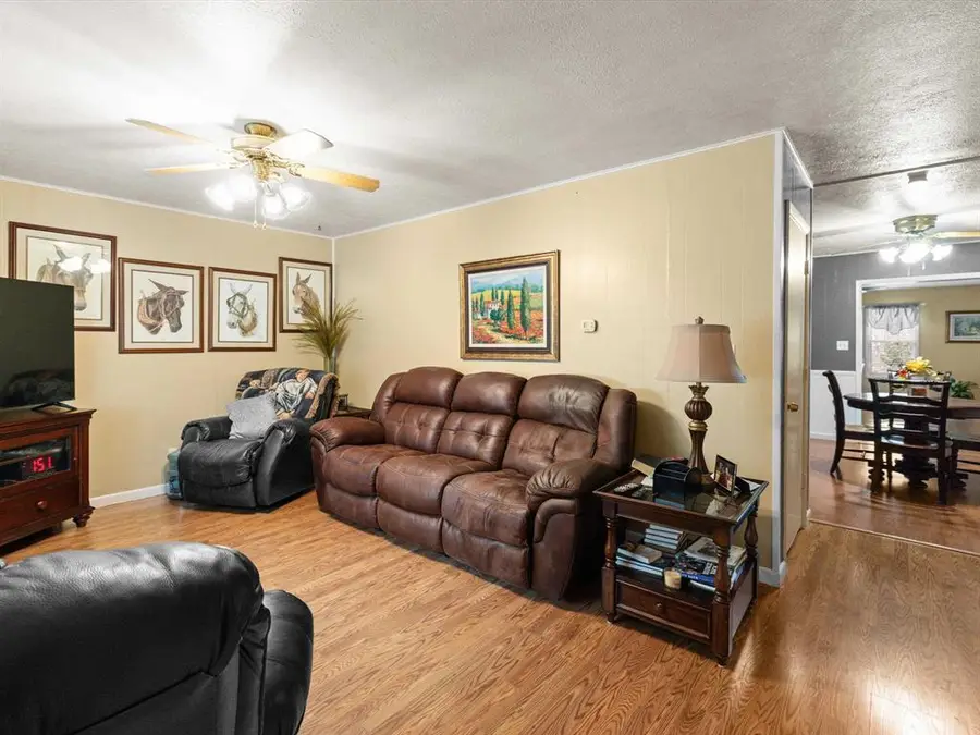 110 Faith Ann St, Hawesville, KY 42348 - #2