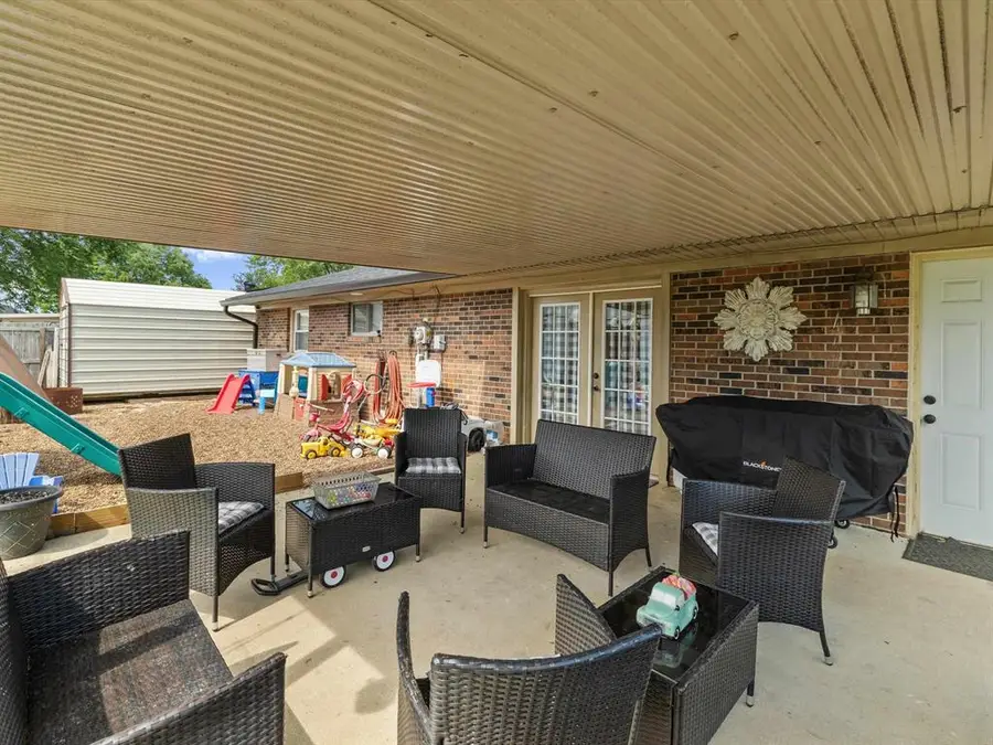 3049 Yosemite Drive, Owensboro, KY 42301 - #3