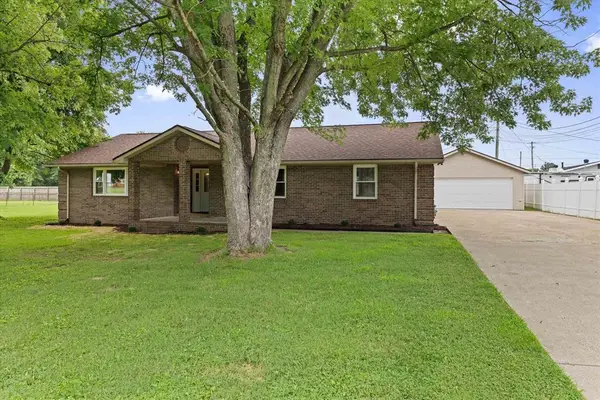 4818 Grandview Dr, Owensboro, KY 42303