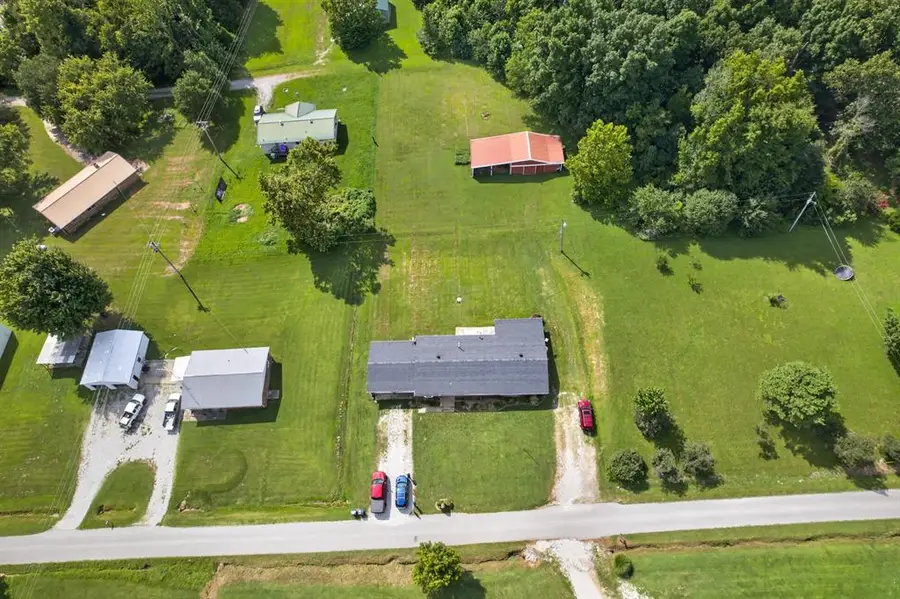 63 Dogwood Dr, Beaver Dam, KY 42320 - #2