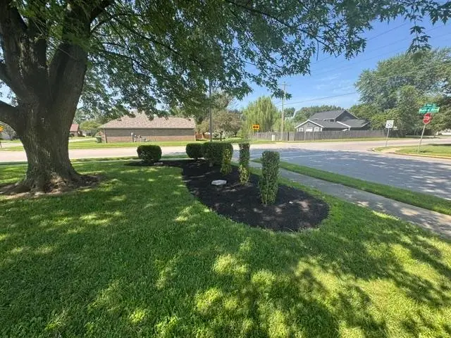 1001 Byers Ave, Owensboro, KY 42303 - #3
