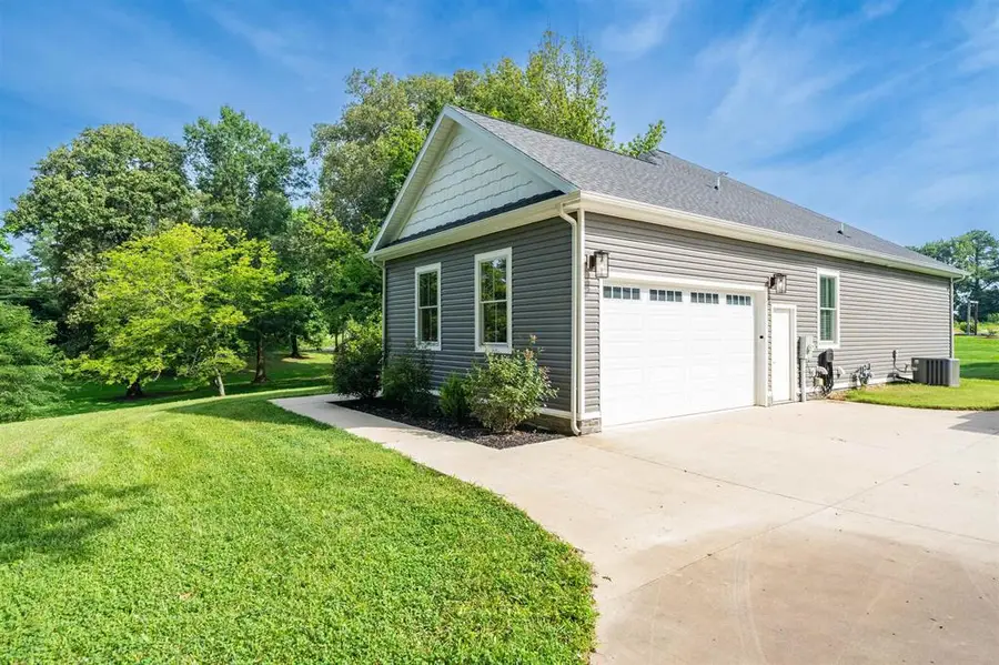 1701 Burton Rd., Utica, KY 42376-9080 - #3