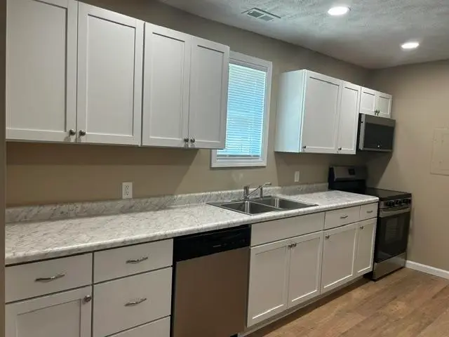 1112 East 5th Street, Owensboro, KY 42303 - #3
