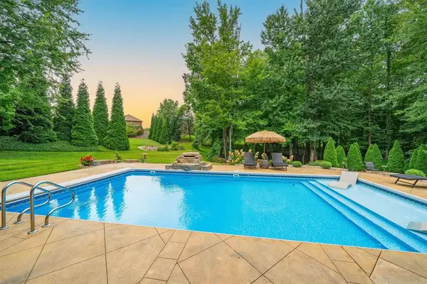 5221 Lanewood Drive, Owensboro, KY 42303