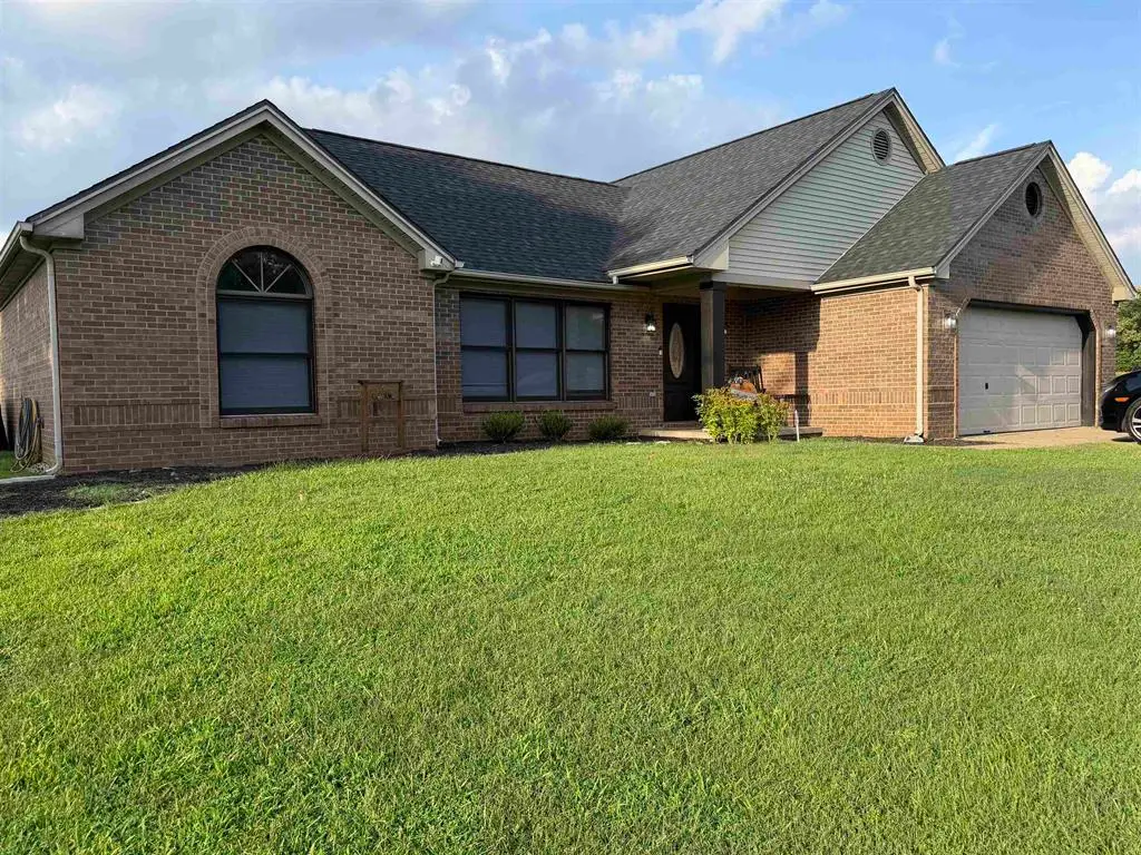 3539 London Pike, Whitesville Philpot, KY 42366 - #1
