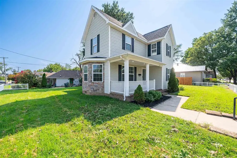 418 E 7th St, Owensboro, KY 42303 - #3