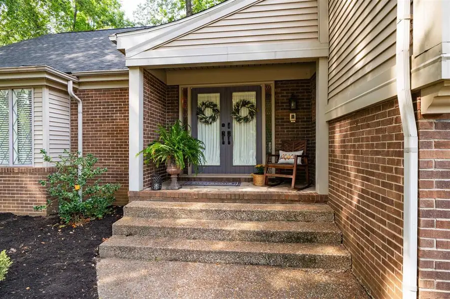 1411 Woodbridge Trail, Owensboro, KY 42303 - #2