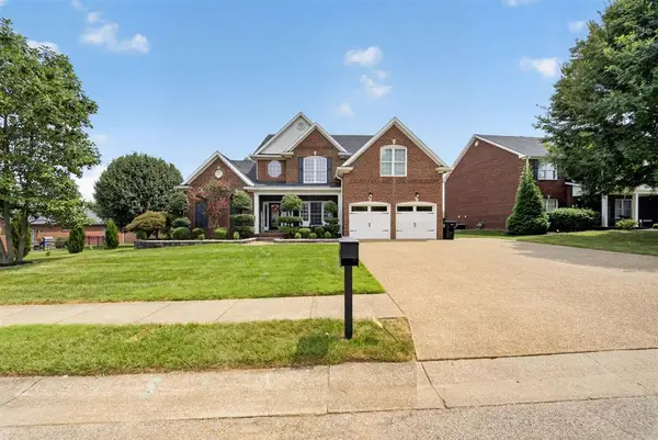 4513 Oakhurst Bnd, Owensboro, KY 42303