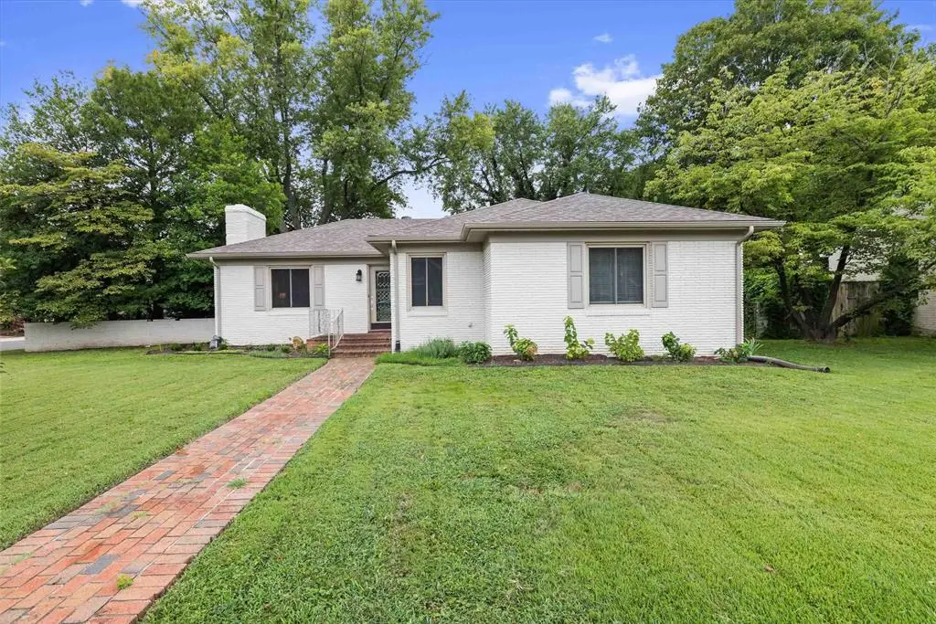1202 Booth Ave, Owensboro, KY 42301 - #1