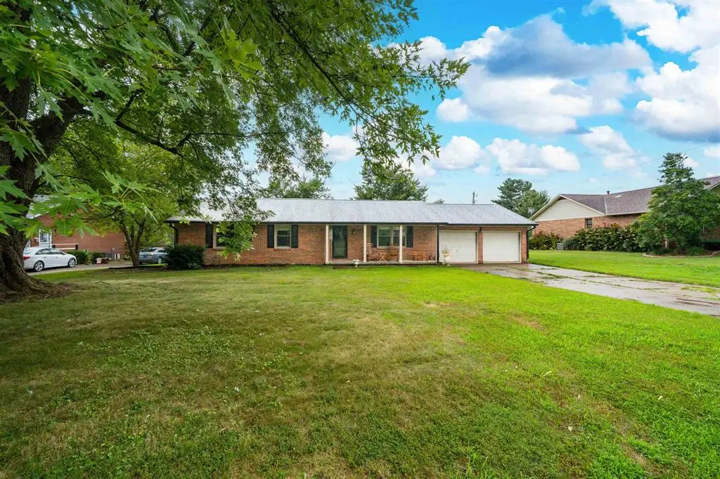 3765 Locust Hill Dr E, Owensboro, KY 42303 - #1