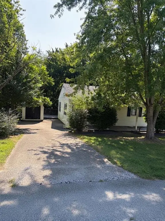517 N Broadway Street, Leitchfield, KY 42754