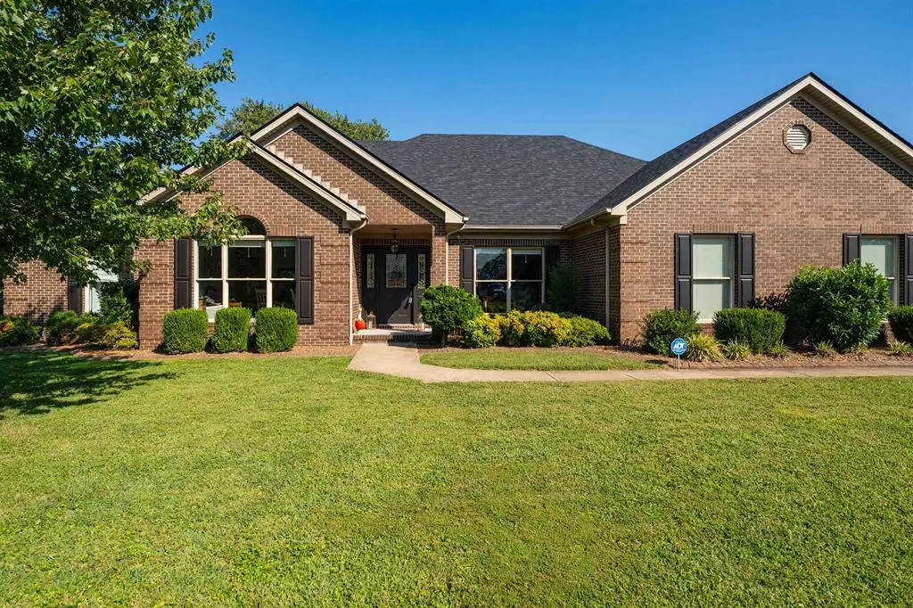 2552 Hillbrooke Pkwy, Owensboro, KY 42303 - #1