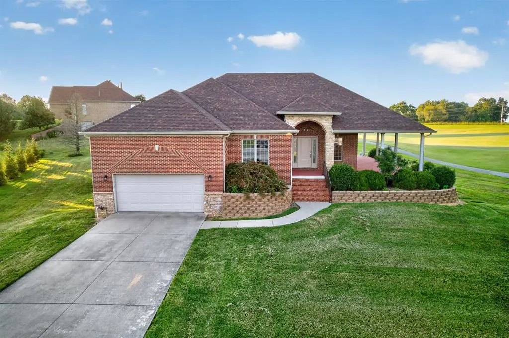 1735 Sterling Valley Dr, Owensboro, KY 42303 - #1