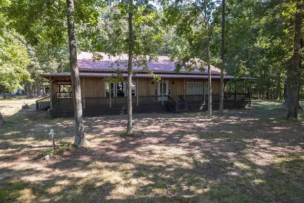 870 Dillingham Schoolhouse Rd, White Plains, KY 42464