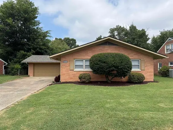 2313 N Wintergreen Lp, Owensboro, KY 42301-4267