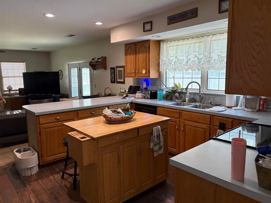 5200 Landview Dr., Newburgh, IN 47630 - #3