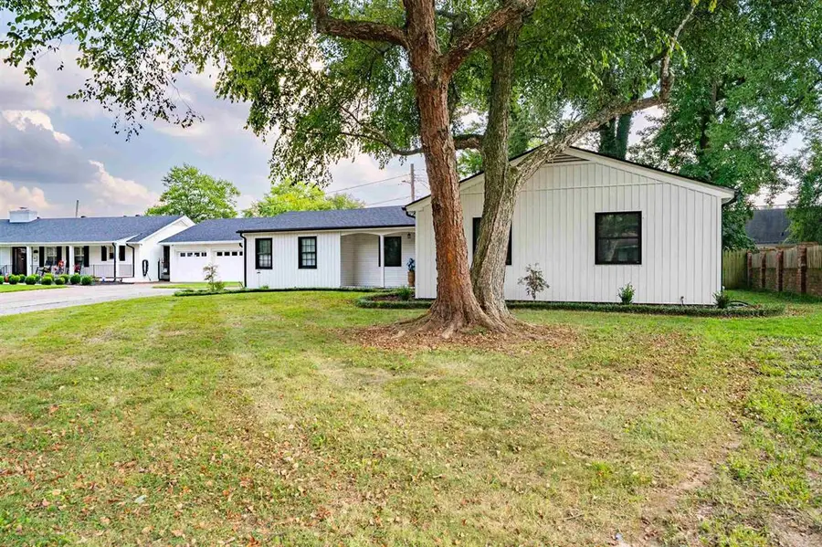 210 Wesleyan Place, Owensboro, KY 42303 - #2