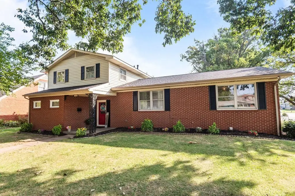 3851 Bowlds Ct., Owensboro, KY 42301-6810 - #1