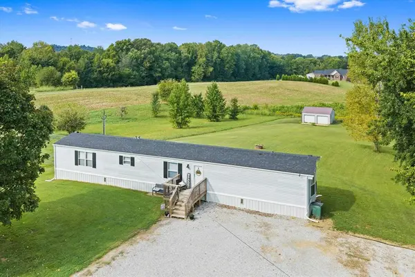 11107 Kentucky 764, Whitesville, KY 42378