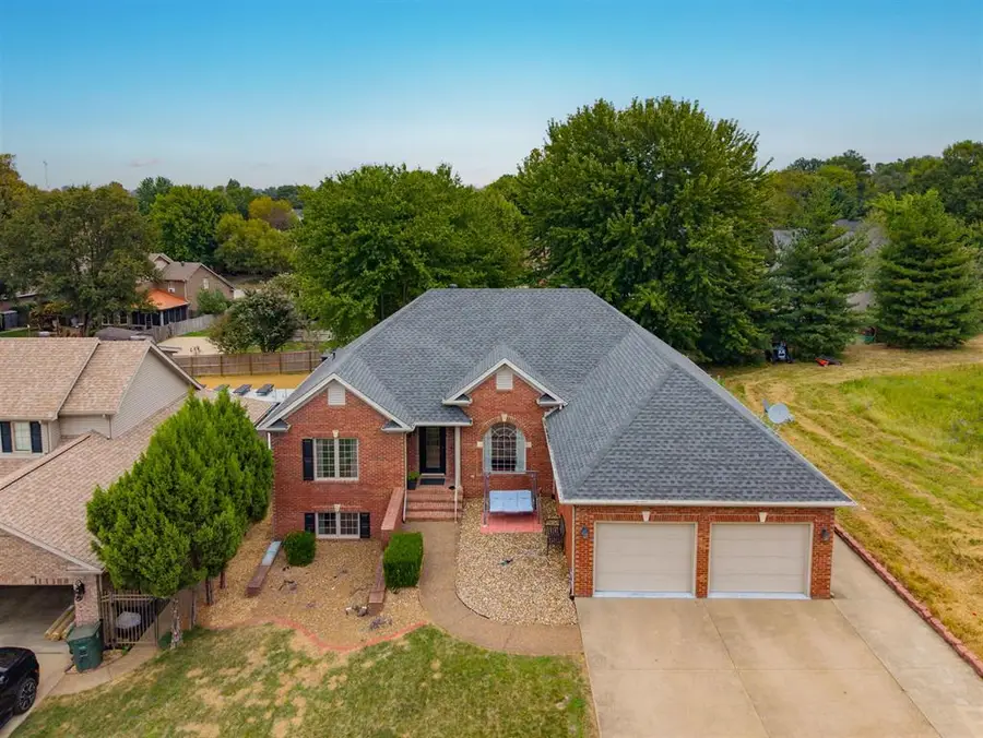2733 Trotters Lane, Owensboro, KY 42303 - #2