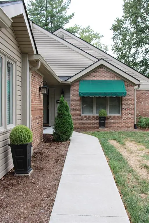 1336 W Parrish Ave, Owensboro, KY 42301 - #3