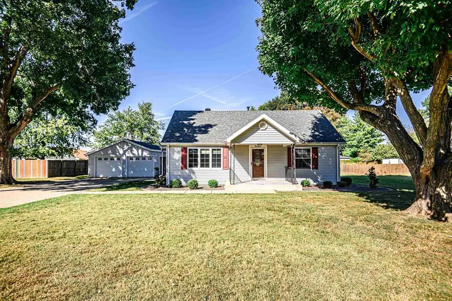 5061 Meadowlark Dr., Owensboro, KY 42301 - #2
