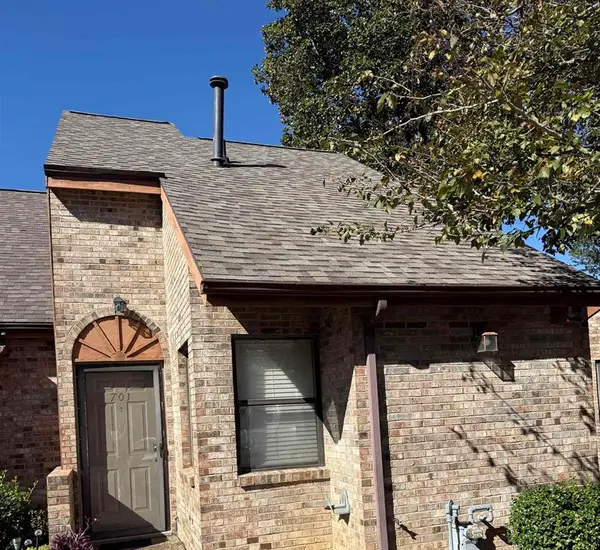 701 Chuck Gray Ct, Owensboro, KY 42303