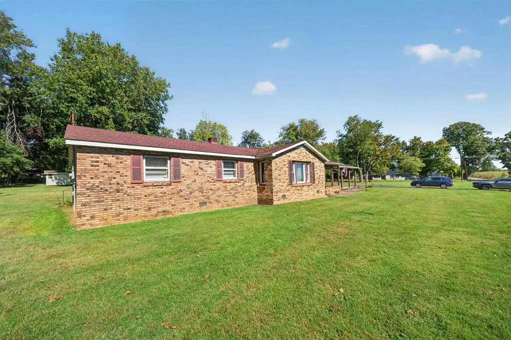 51 Lynn City Rd, Sacramento, KY 42372 - #1