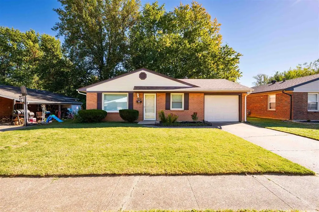 1227 Holly Ave., Owensboro, KY 42301 - #1