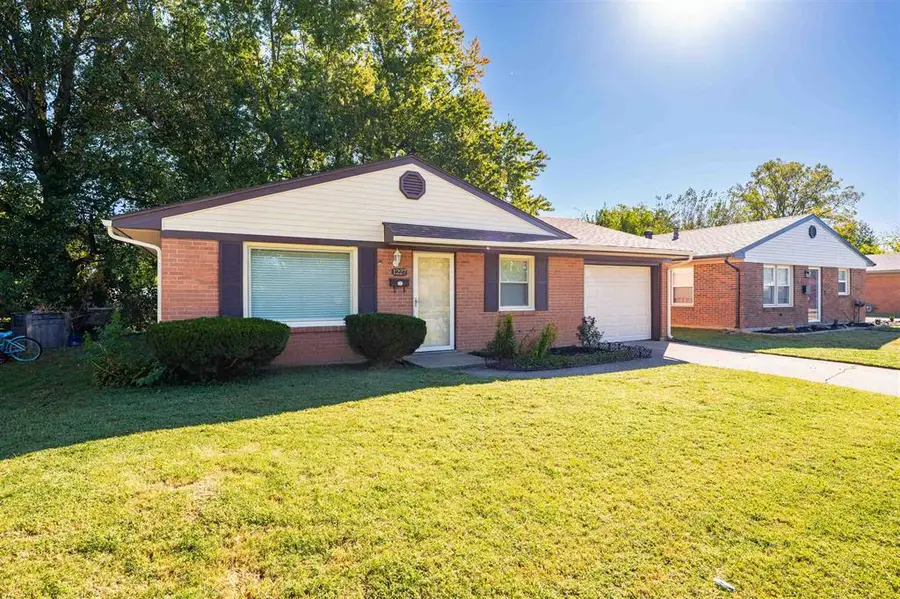 1227 Holly Ave., Owensboro, KY 42301 - #2