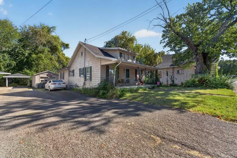 672 S Seminary Street, Madisonville, KY 42341 - #2