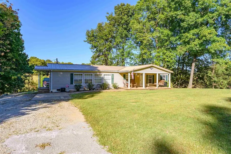 1461 E Harmons Ferry Road, Utica, KY 42376 - #2