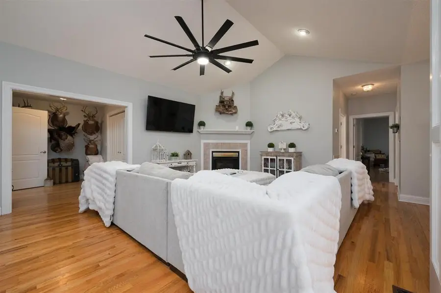 526 Hunters Glen, Madisonville, KY 42431 - #3