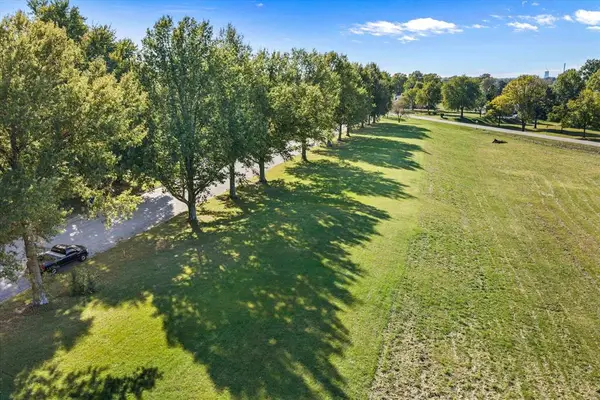 000 Pennsylvania Ave  (Tract 81), Lewisport, KY 42351