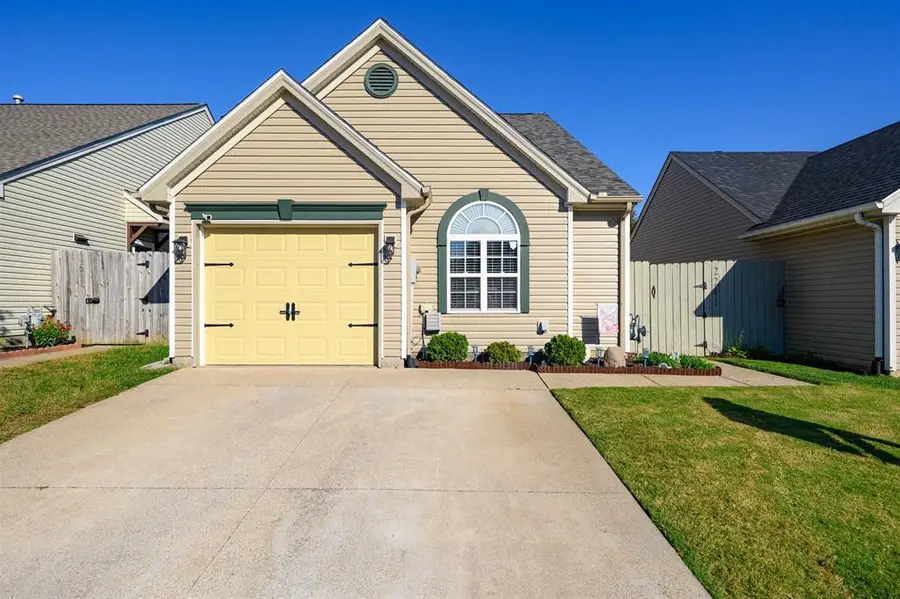 2241 Village Run, Owensboro, KY 42303 - #2