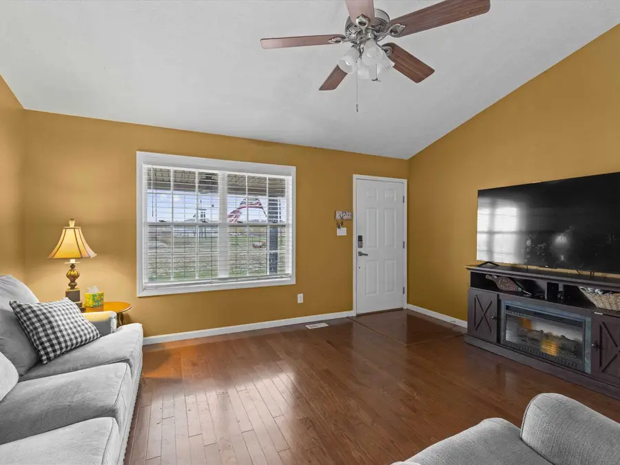 5203 Highway 136 W., Henderson, KY 42420 - Image #3