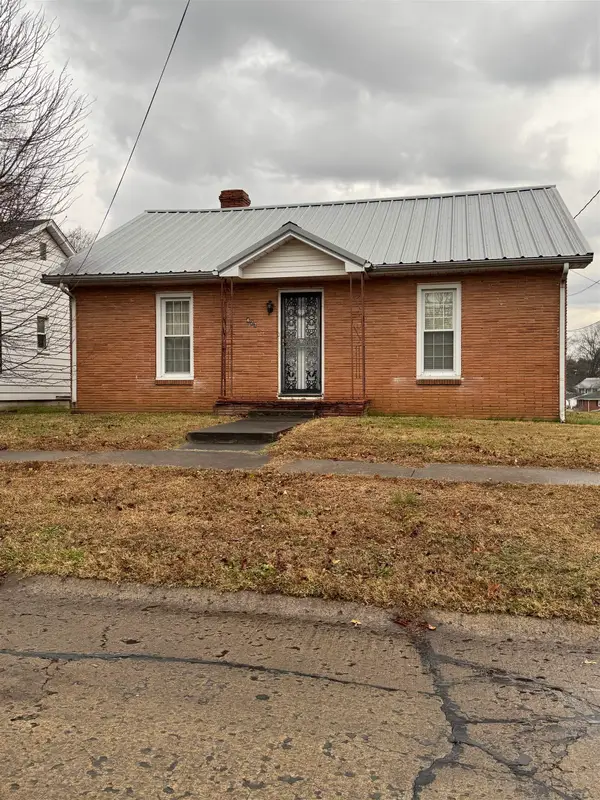 427 E Morton, Morganfield, KY 42437