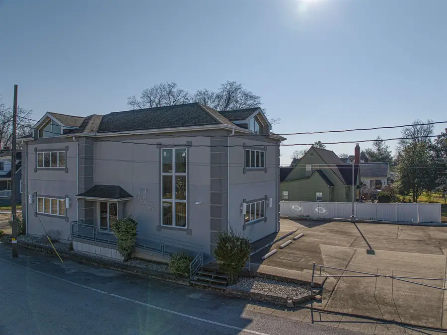 1228 N Elm Street, Henderson, KY 42420 - Image #2