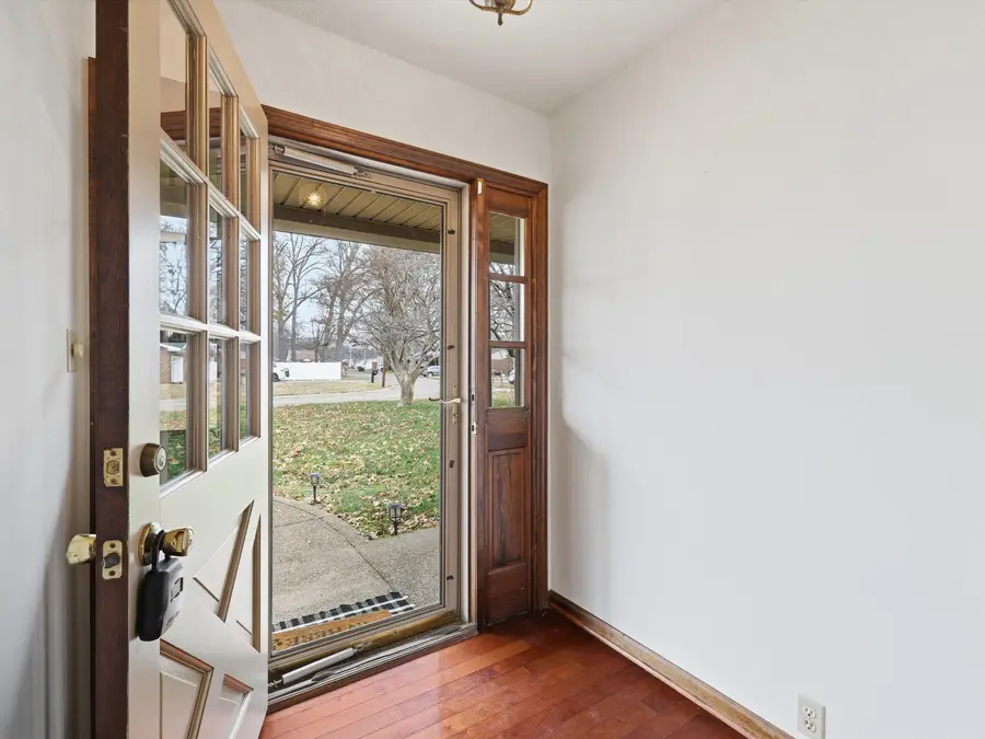 2458 Jamestown Drive, Henderson, KY 42420 - Image #2