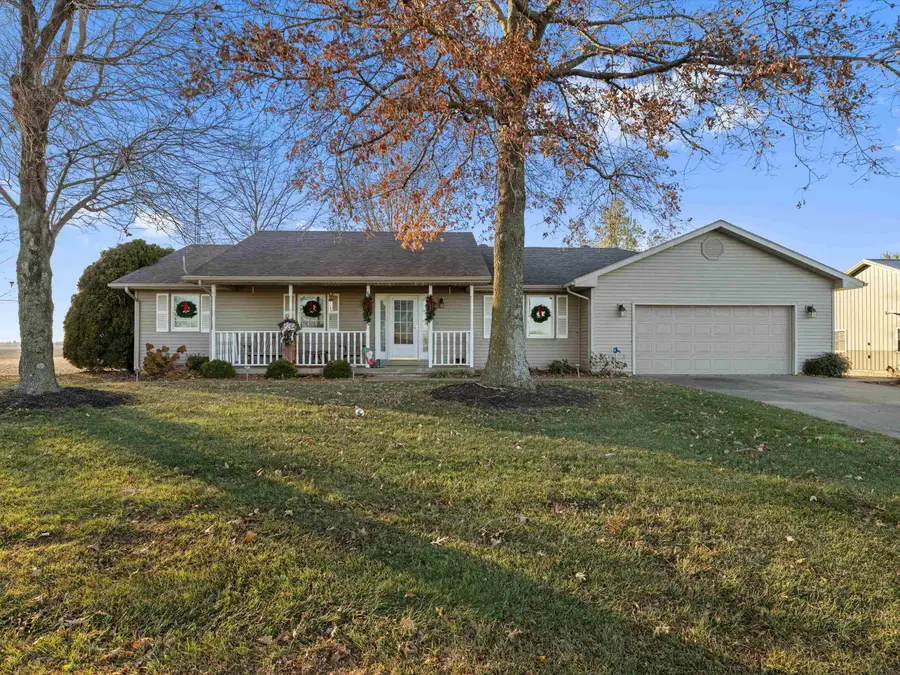 2287 Hilltop Rd, Morganfield, KY 42437 - Image #2