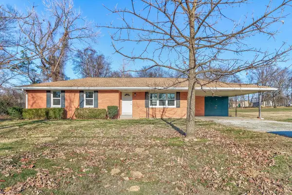 6247 HWY 136 W, Waverly, KY 42462