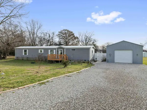 1116 Powell St., Waverly, KY 42462
