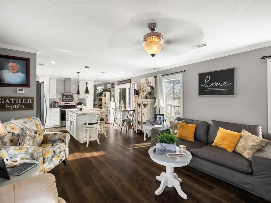 1116 Powell St., Waverly, KY 42462 - Image #2