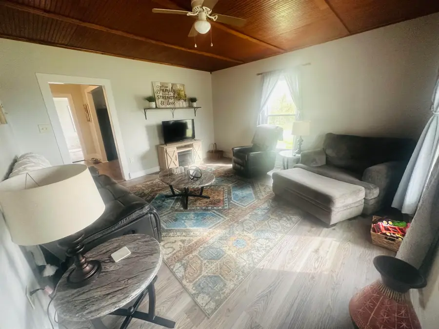 144 Hall Street, Clay, KY 42404 - #2