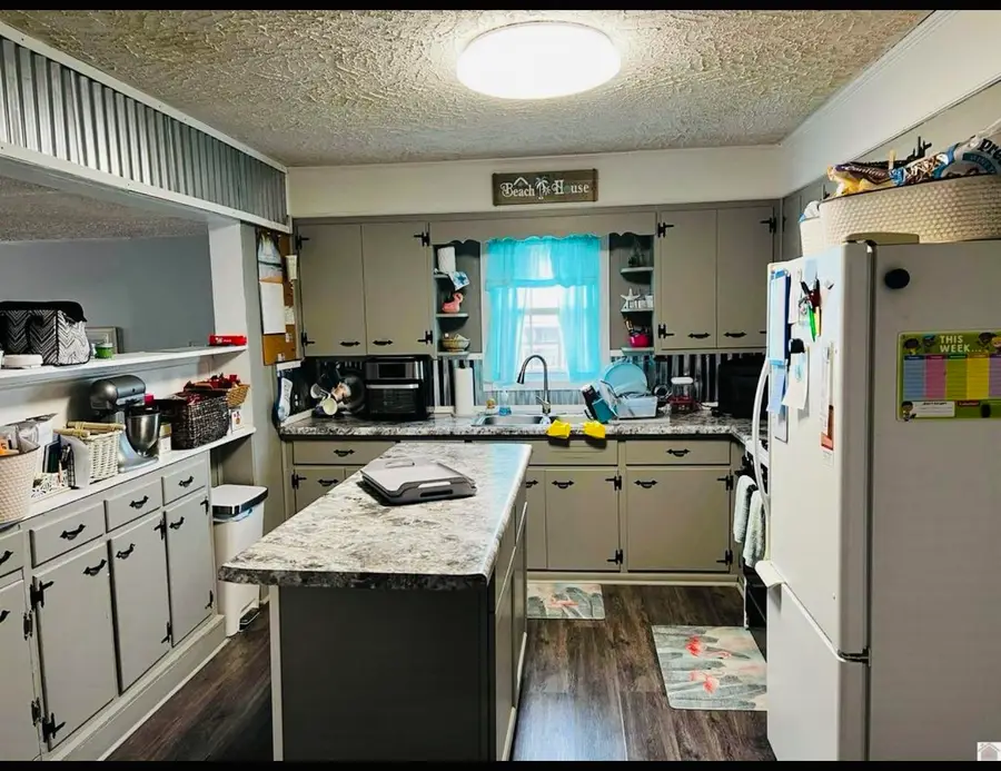 8789 St Rt 132 W, Clay, KY 42404 - #3