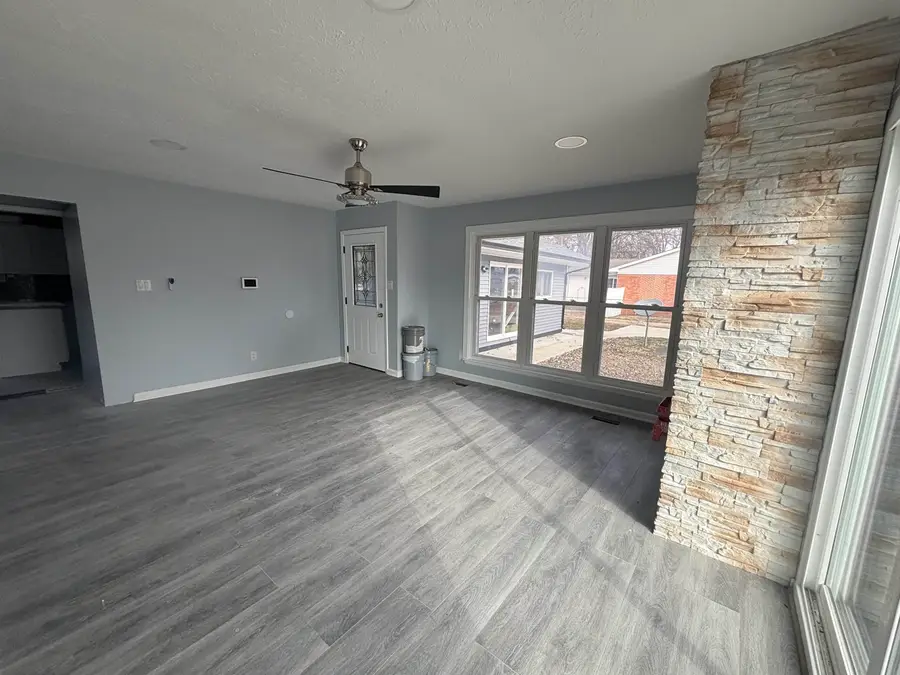 453 Lake Dr, Henderson, KY 42420 - #2