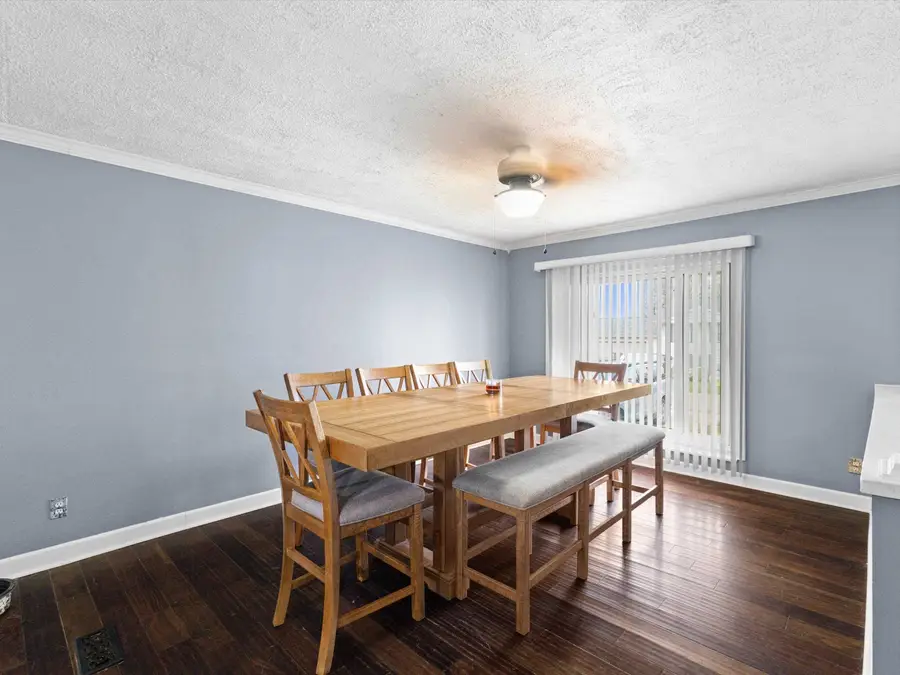 1928 Brenda Dr., Henderson, KY 42420 - #3