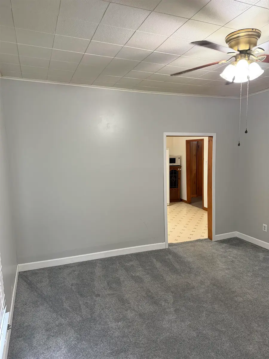 819 Givens St., Providence, KY 42450 - #3