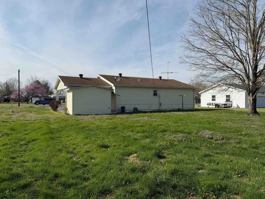 36 Poplar Street, Sturgis, KY 42459 - #2
