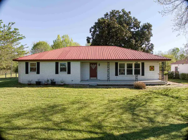 1857 Busby Station Rd, Robards, KY 42452